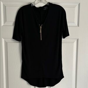 Black Short Sleeve Top with Zipper by Grace